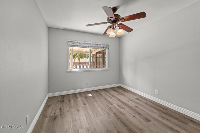 842 Catlin Street, Simi Valley CA: https://media.crmls.org/mediaz/2f974a8d-08f4-4801-a88a-df543aa1423a.jpg