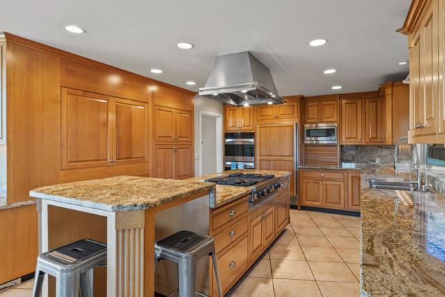 346 Kingsbury Drive, Aptos CA: https://media.crmls.org/mediaz/2f97787a-78cc-4971-a481-f2589ef2d5ba.jpg