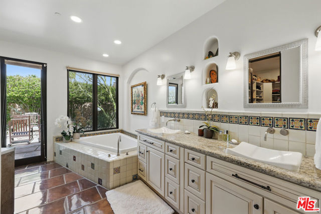 Image 15 of 24 For 248 Palo Verde Avenue