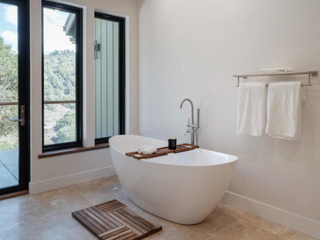 8380 Monterra Views, Monterey CA: https://media.crmls.org/mediaz/2f989a52-c176-40e3-8522-2c43758a79f8.jpg