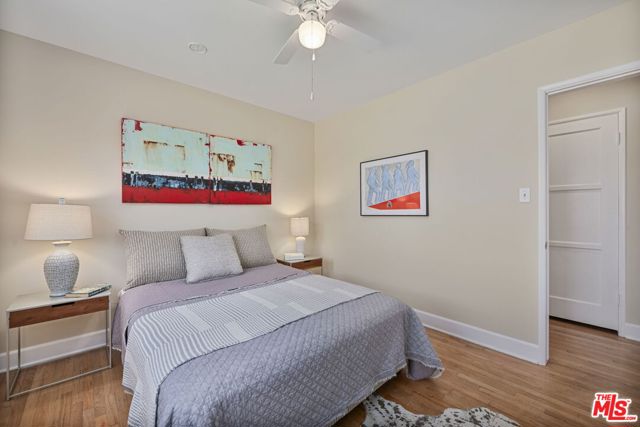 22609 Marjorie Avenue, Torrance CA: https://media.crmls.org/mediaz/2f99348d-6a03-473a-8849-449ad0002bbd.jpg