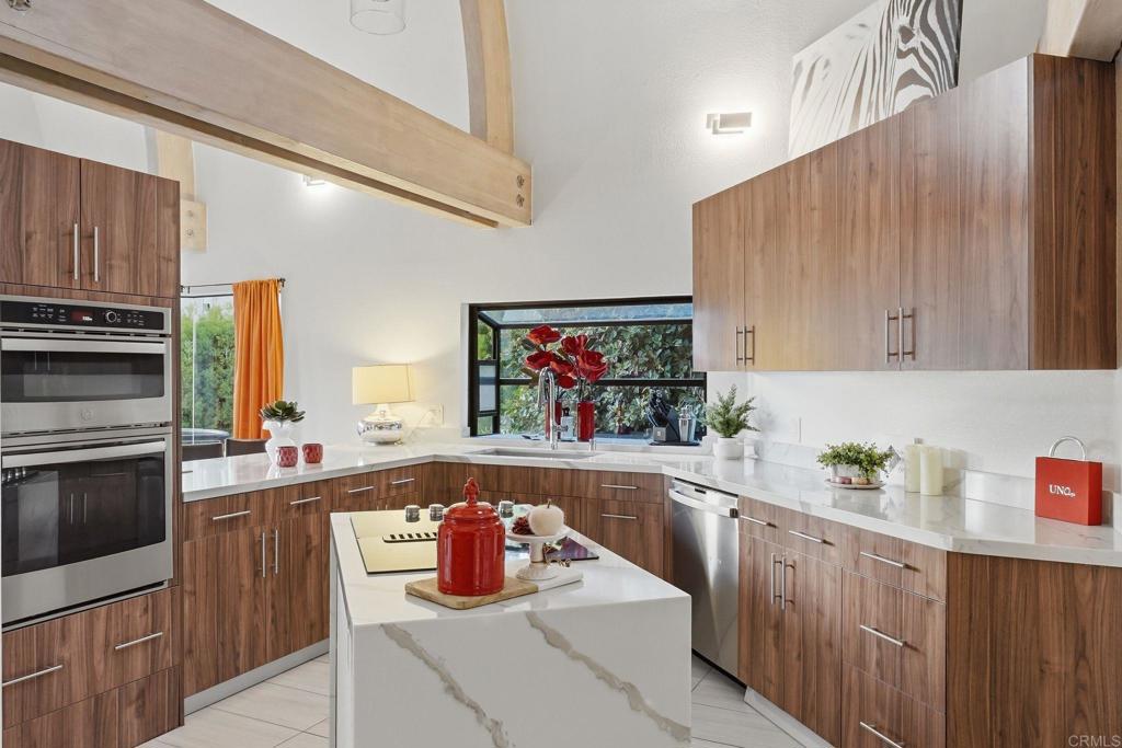 6105 Avenida Chamnez - photo 20