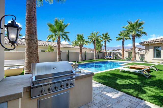 75851 Via Pisa, Indian Wells CA: https://media.crmls.org/mediaz/2f9aa342-abdc-4e8d-9ac4-bbc99064febe.jpg