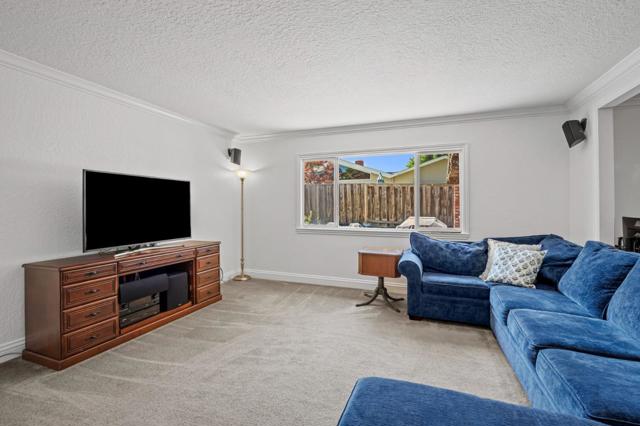 2361 Panoramic Drive, Concord CA: https://media.crmls.org/mediaz/2f9b3b95-9f69-430b-8539-8f9324057129.jpg