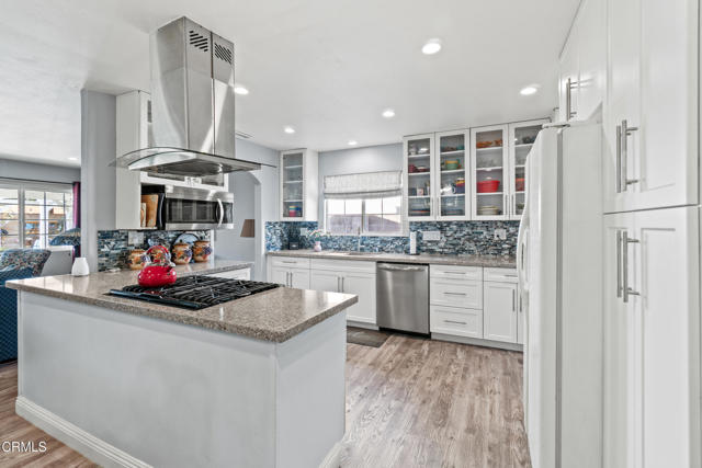 Detail Gallery Image 6 of 26 For 1350 Elder St, Oxnard,  CA 93036 - 4 Beds | 3 Baths