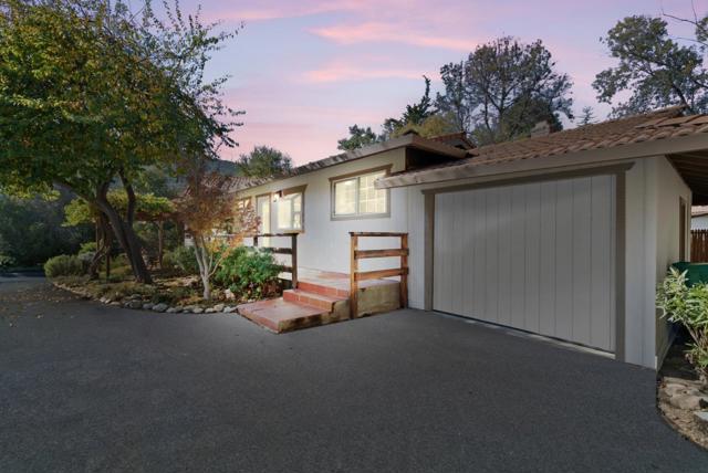 14 Laguna Robles, Carmel Valley CA: https://media.crmls.org/mediaz/2f9c88ae-6265-478f-a5fb-18ddc480511c.jpg