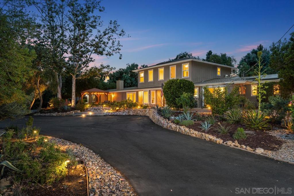 16852 Orchard Bend Rd, Poway, CA 92064