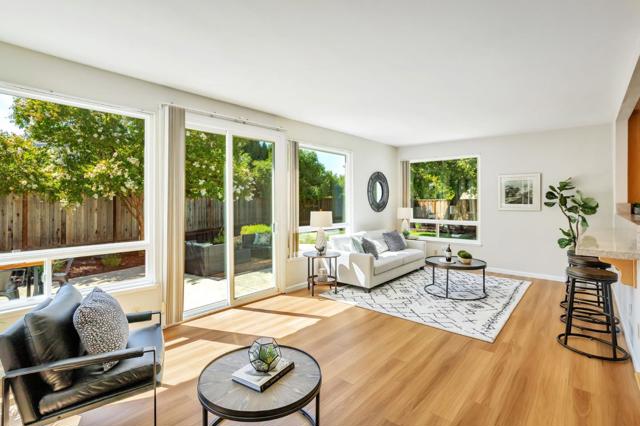 6357 Pismo Court, San Jose CA: https://media.crmls.org/mediaz/2f9d7af8-cfc1-443a-b78d-c45aae5128ea.jpg