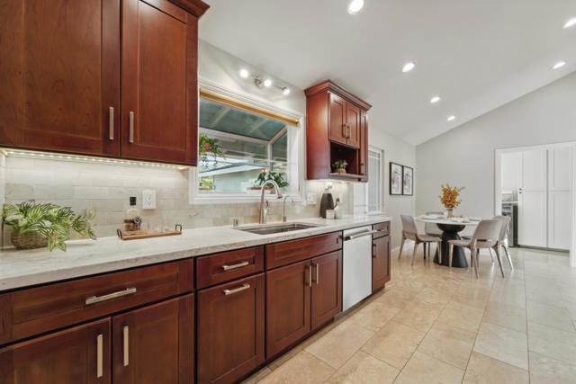 6374 Camden Avenue, San Jose CA: https://media.crmls.org/mediaz/2f9e499b-8a54-415a-916c-f99e76d4d84f.jpg