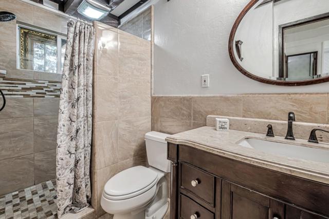 13380 Debby Lane, Boulder Creek CA: https://media.crmls.org/mediaz/2f9e9dbd-6d20-402b-9d7b-d084eba51cac.jpg