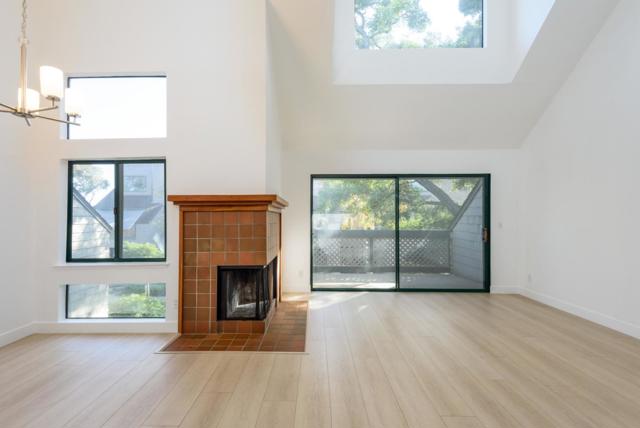 32 Cove Lane, Redwood City CA: https://media.crmls.org/mediaz/2fa0f2d5-0ccc-487c-a14c-38f88c7811ec.jpg