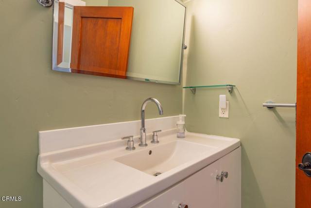 Detail Gallery Image 22 of 34 For 309 S Signal St, Ojai,  CA 93023 - 4 Beds | 3/1 Baths