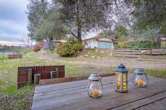 4026 Highway 78, Julian CA: https://media.crmls.org/mediaz/2fa1dad7-b84d-48c6-a30c-6669e828ee09.jpg
