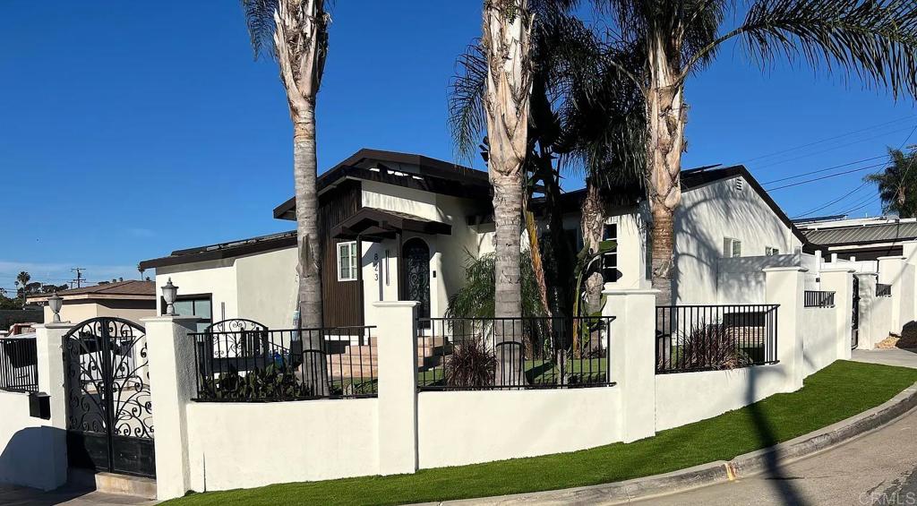 823 Gwen Street