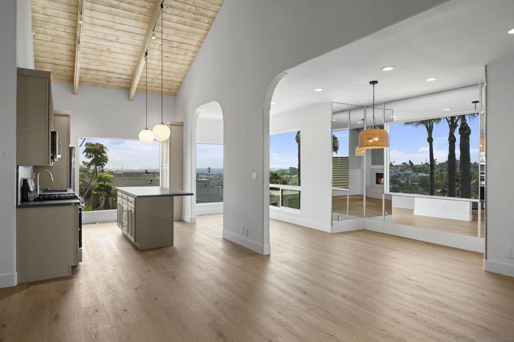 683 Marine View Ave - photo 5