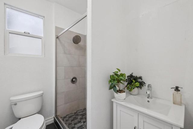 133 Holloway Avenue, San Francisco CA: https://media.crmls.org/mediaz/2fa529f8-beff-4ed9-92bd-bcf04d65ed1f.jpg