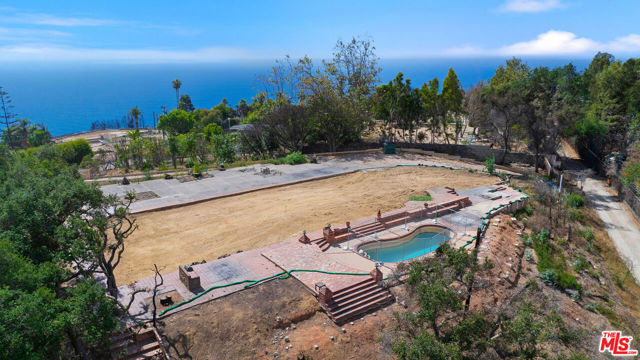 20729 Rockcroft Drive photo 1
