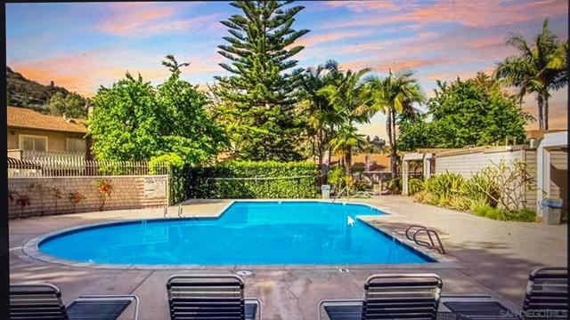 5611 Adobe Falls Rd, San Diego CA: https://media.crmls.org/mediaz/2fa78649-158d-4fba-8699-6c704cd38e47.jpg