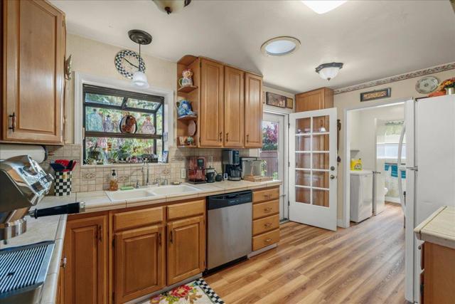 1829 Cabana Drive, San Jose CA: https://media.crmls.org/mediaz/2faacbf6-0763-4fb1-9b69-396023493606.jpg