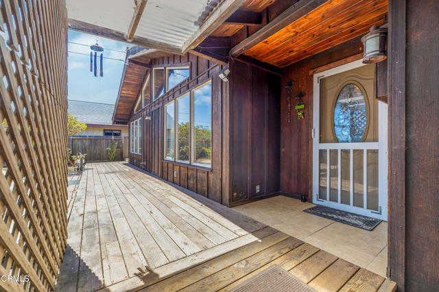 Detail Gallery Image 3 of 21 For 215 S Sanderson Way, Fort Bragg,  CA 95437 - 3 Beds | 1/1 Baths