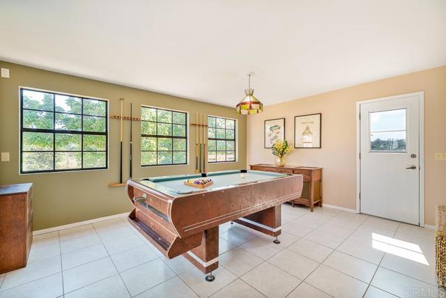 1139 Big Oak Ranch Rd., Fallbrook CA: https://media.crmls.org/mediaz/2fab89e7-1d09-4146-86e7-a48576231c80.jpg