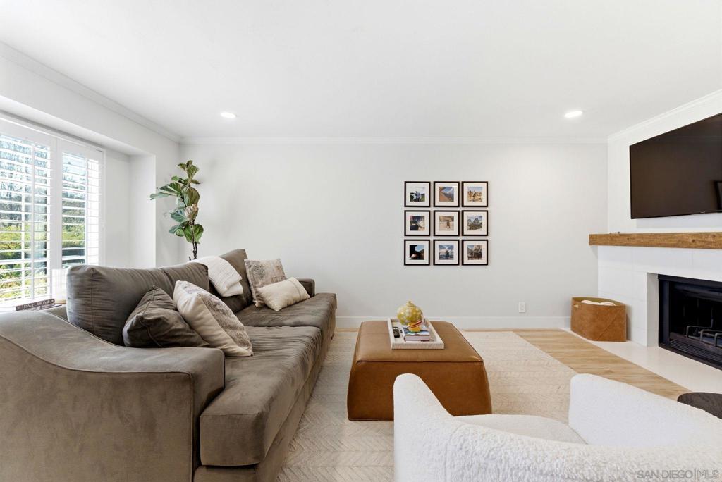 3593 Caminito Carmel Landing - photo 10