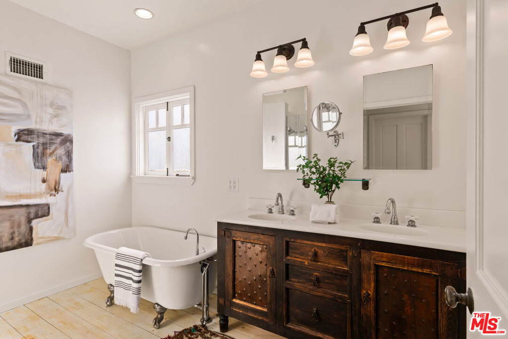 MLS #25621159 image #21