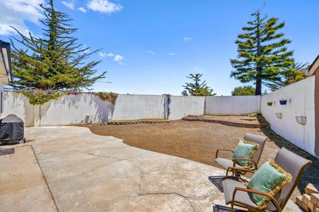 1138 Sherman Drive, Salinas CA: https://media.crmls.org/mediaz/2fae2fdc-1755-4241-a2eb-e37b39175b23.jpg