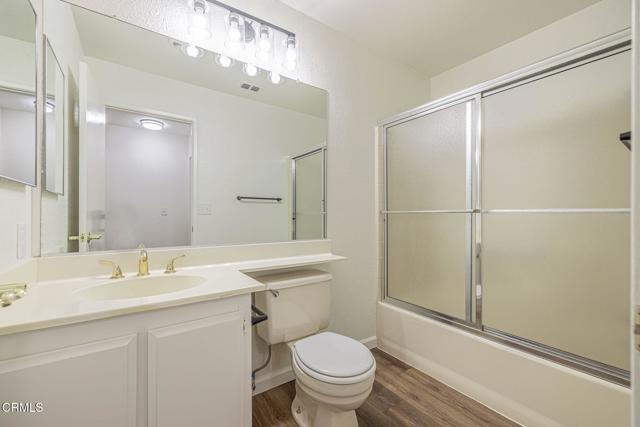 Detail Gallery Image 16 of 35 For 37644 Laderman Ln, Palmdale,  CA 93550 - 4 Beds | 2 Baths