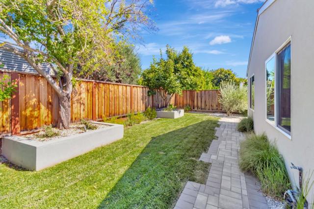 6034 Palm Springs Circle, San Jose CA: https://media.crmls.org/mediaz/2faf19db-d6e3-4b67-8f4b-515f829fca4d.jpg