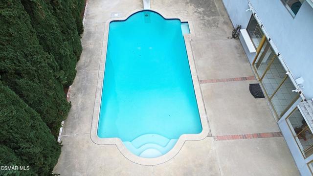 2385 N Justin Avenue, Simi Valley CA: https://media.crmls.org/mediaz/2fafdc61-3ae5-4871-b4c7-632693de01c8.jpg