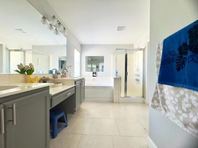 9562 E Park Drive, Elk Grove CA: https://media.crmls.org/mediaz/2fb06e19-1718-40b0-bbe0-c2faaa814810.jpg