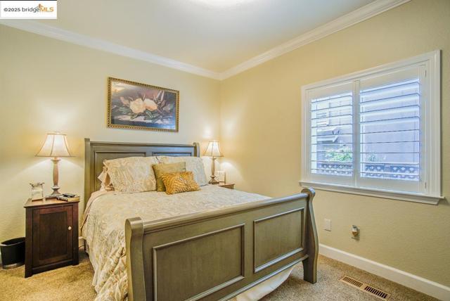 2438 Pinehurst Ct, Discovery Bay CA: https://media.crmls.org/mediaz/2fb12ef8-3f06-4521-8056-c3c05193bd30.jpg