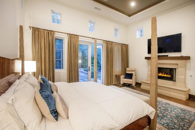 7031 Calle Portone, Rancho Santa Fe CA: https://media.crmls.org/mediaz/2fb1aa29-66e3-413f-bb0a-694e8f7cd743.jpg