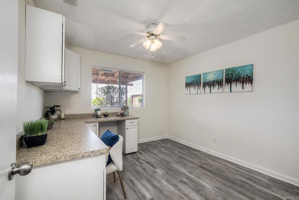 4545 Golden Ridge Dr - photo 15