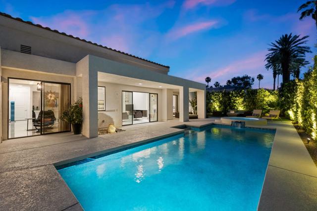 49 Mission Palms E Drive, Rancho Mirage CA: https://media.crmls.org/mediaz/2fb230b4-da30-4596-ba66-82aa6253bda9.jpg