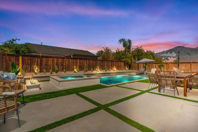 83560 Lapis Drive, Coachella CA: https://media.crmls.org/mediaz/2fb2fd29-f0d4-4c65-a28a-ae83e7fc46af.jpg