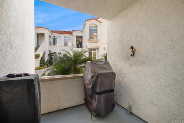 Detail Gallery Image 25 of 32 For 3325 Genoa Way #104,  Oceanside,  CA 92056 - 2 Beds | 2 Baths