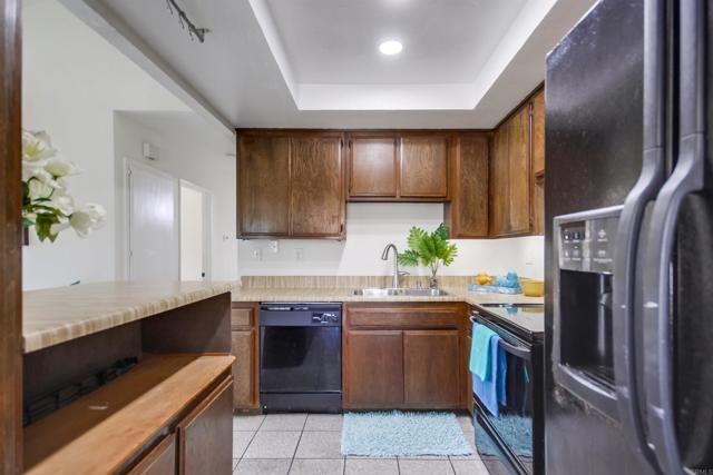 Detail Gallery Image 16 of 39 For 2230 Arborviate Ln, Spring Valley,  CA 91977 - 3 Beds | 2 Baths