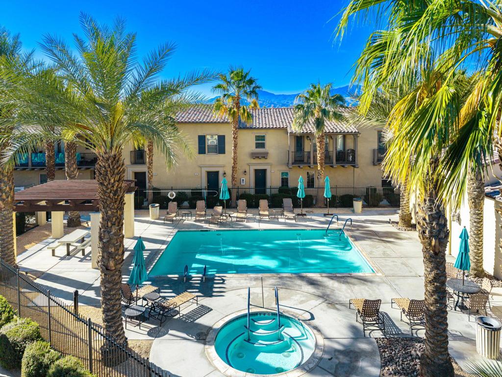 154 Paseo Bravo