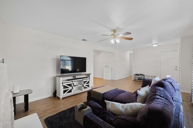4165 Ernestine Way, North Highlands CA: https://media.crmls.org/mediaz/2fb63d16-7e13-4e67-ba69-aa12ac1f5382.jpg