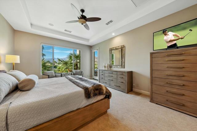 80233 Via Tesoro, La Quinta CA: https://media.crmls.org/mediaz/2fb68421-bf82-4829-89c2-5bd304d18f0a.jpg