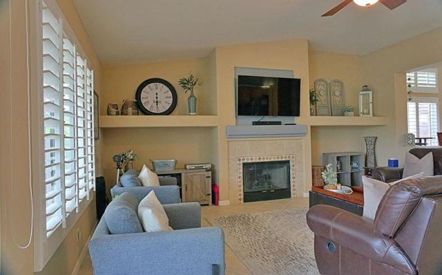 82342 Crosby Drive, Indio CA: https://media.crmls.org/mediaz/2fb6b16b-cda6-442e-b324-d69574030a0c.jpg