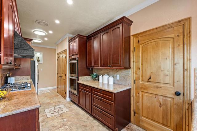2536 Amethyst Drive, Santa Clara CA: https://media.crmls.org/mediaz/2fb80639-fbbf-42eb-8aa2-e3f3b7f8f59d.jpg