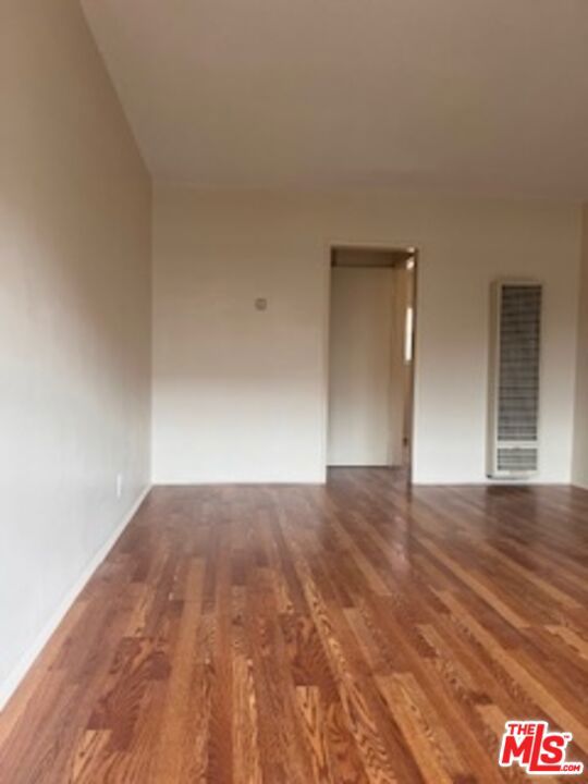 2635 W Imperial Highway, Inglewood CA: https://media.crmls.org/mediaz/2fb8b820-eb45-4d63-9a14-604c38dce4f7.jpg