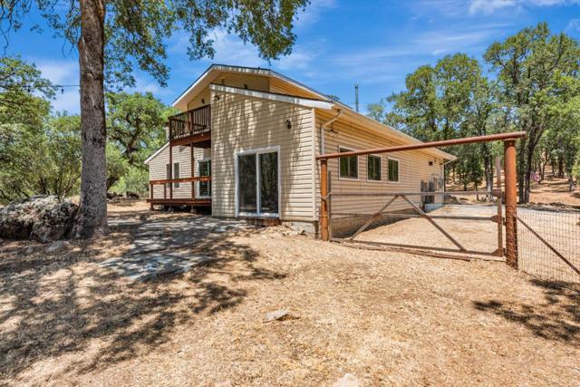 3748 Baldwin Drive, Placerville CA: https://media.crmls.org/mediaz/2fba0a57-4475-4e45-865b-fe961893e825.jpg