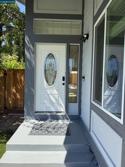 797 Orinda Ct, Fairfield CA: https://media.crmls.org/mediaz/2fba5423-0c21-4cd1-870a-539f75d0bcc3.jpg