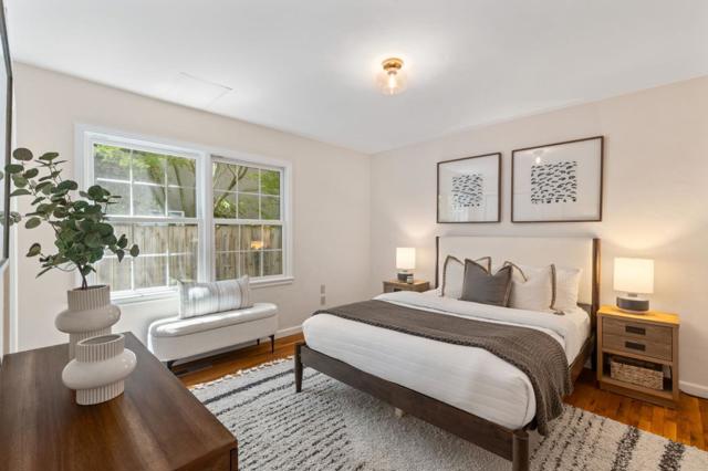 581 Pamlar Avenue, San Jose CA: https://media.crmls.org/mediaz/2fbb5652-e0f8-4ba2-a3f2-b888e1f1a156.jpg