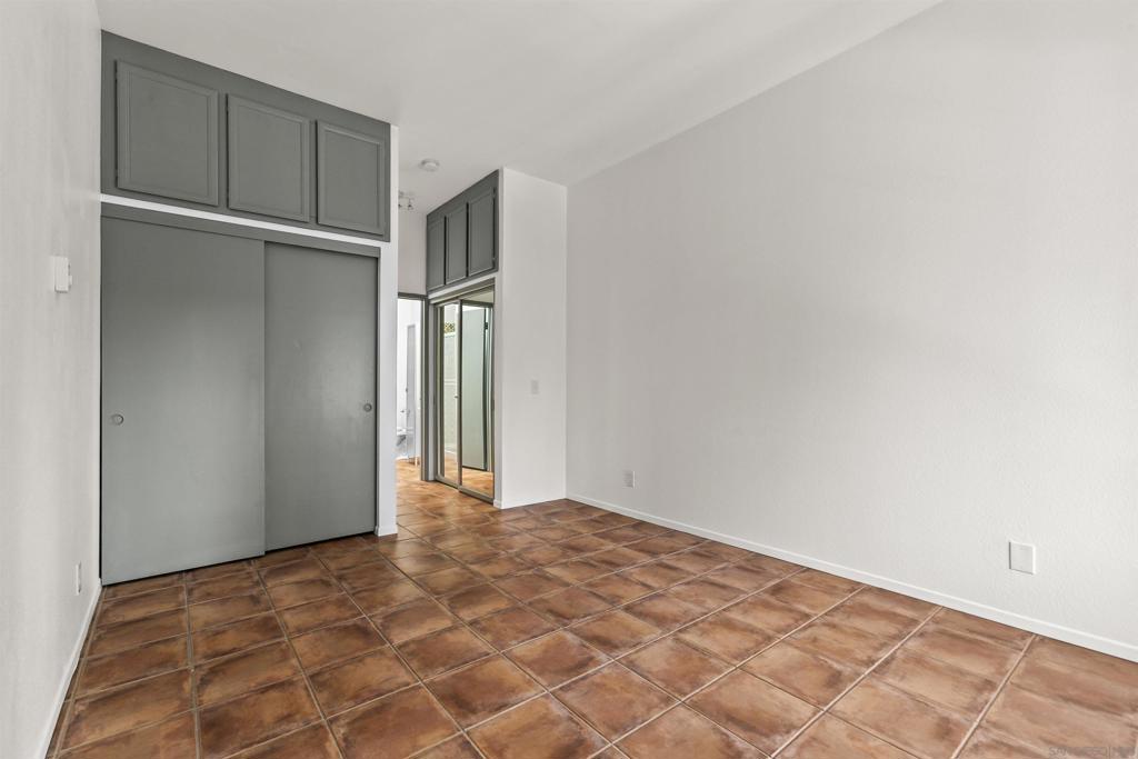 8328 Regents Rd - photo 12