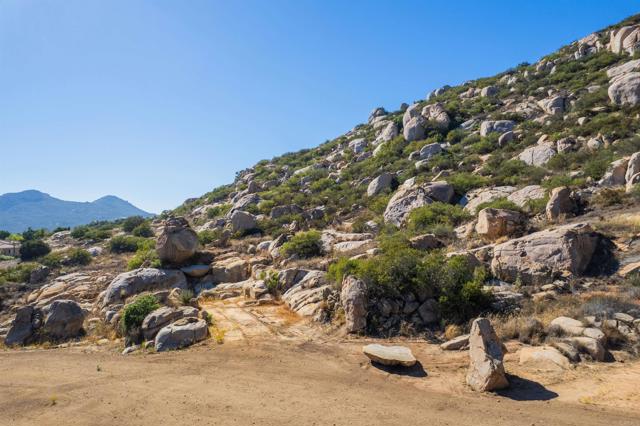 0 V/L Mahogany Ranch Road, Ramona CA: https://media.crmls.org/mediaz/2fbdde25-bae1-49b3-a150-4bdba4d70cc4.jpg